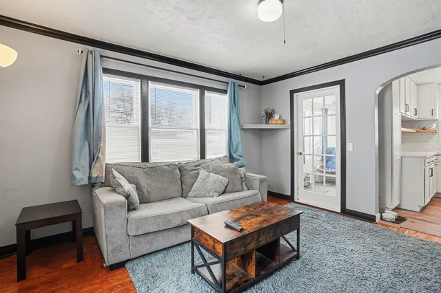 $253,900 | 775 East 8th Street, Holland, MI 49423