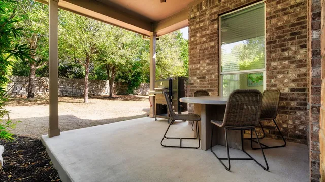 $747,500 | 6420 Antigo Lane, Austin, TX 78739