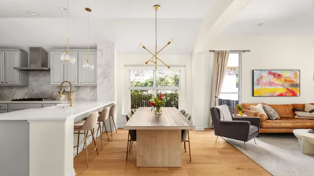 $747,500 | 6420 Antigo Lane, Austin, TX 78739