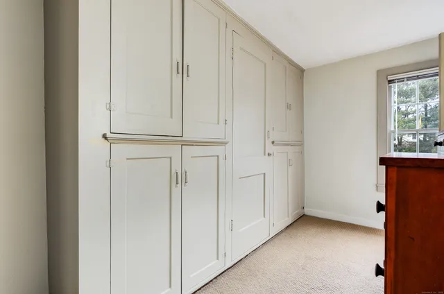 $495,000 | 410 Washington Street, Norwich, CT 06360