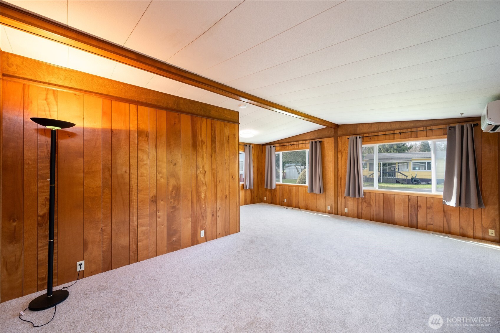 8370 Harborview Road, Unit 19 Blaine, WA 98230 - Photo 8 of 27 Gallery Image 8