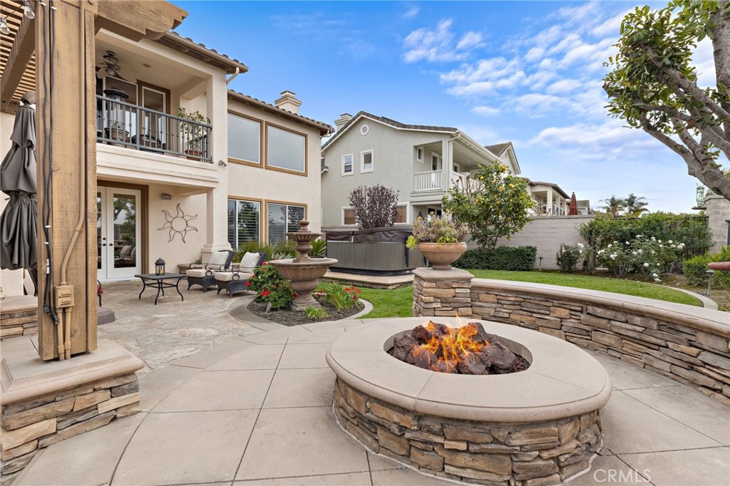 41 Long View Road Coto de Caza, CA 92679 - Photo 40 of 58 Firepit