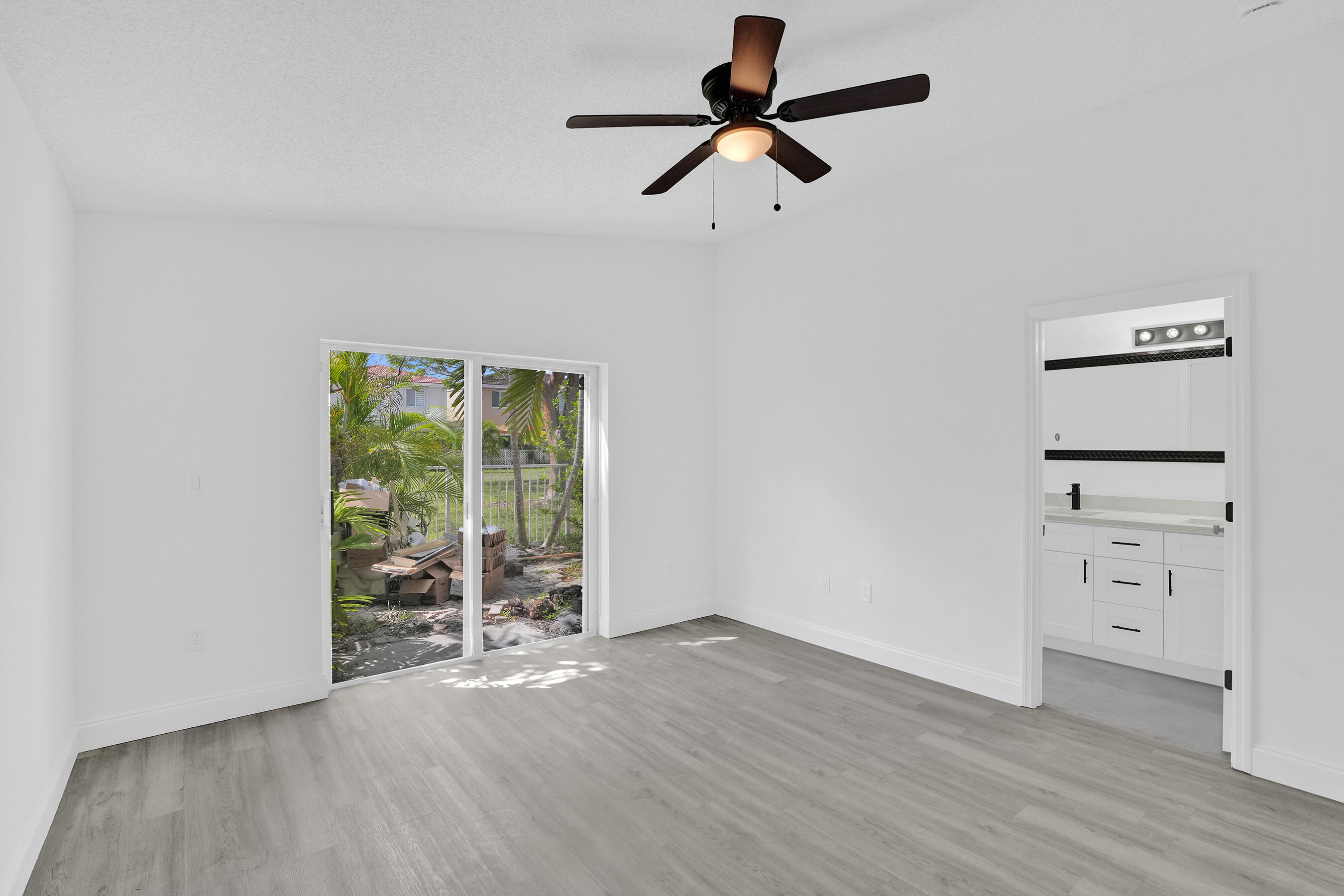 16440 Southwest 96th Terrace Miami, FL 33196 - Photo 16 of 22 DSC06935