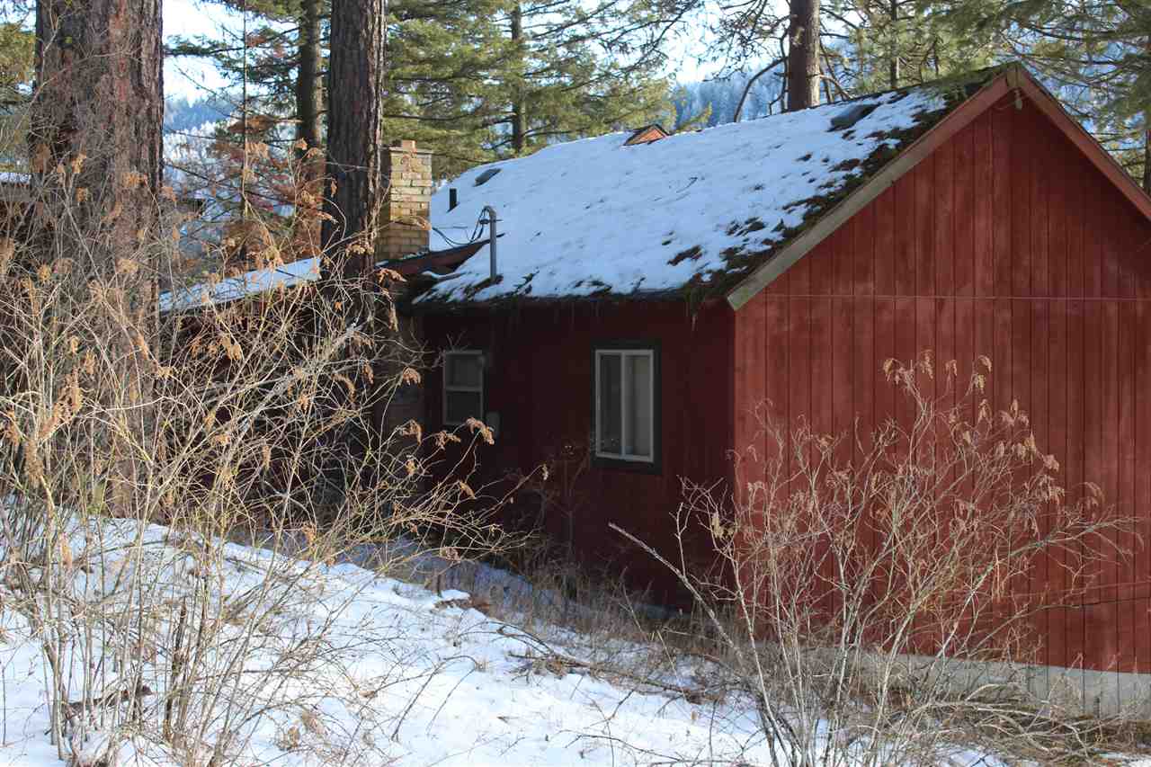 4040 North Deer Lake Road Loon Lake, WA 99148 - Photo 12 of 18 Gallery Image 12