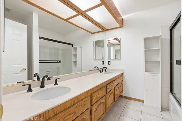 $4,900 | 24802 Oak Creek Lane, Lake Forest, CA 92630