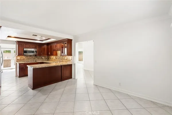 $4,900 | 24802 Oak Creek Lane, Lake Forest, CA 92630