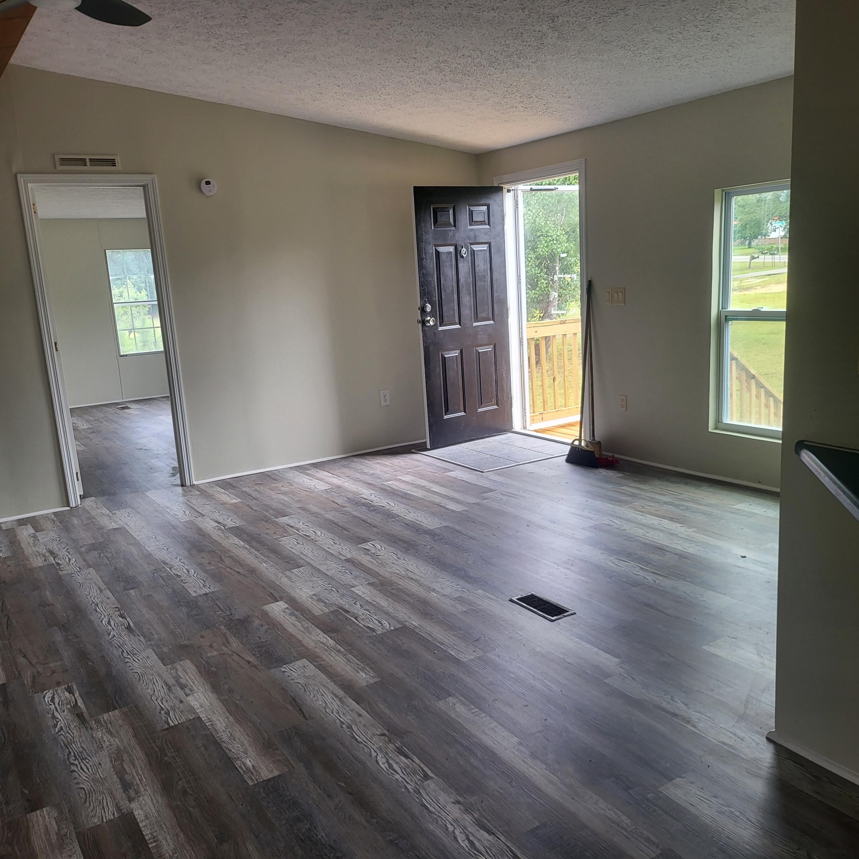 4091 Columbia Highway North Ridge Spring, SC 29129 - Photo 2 of 25 1000023499