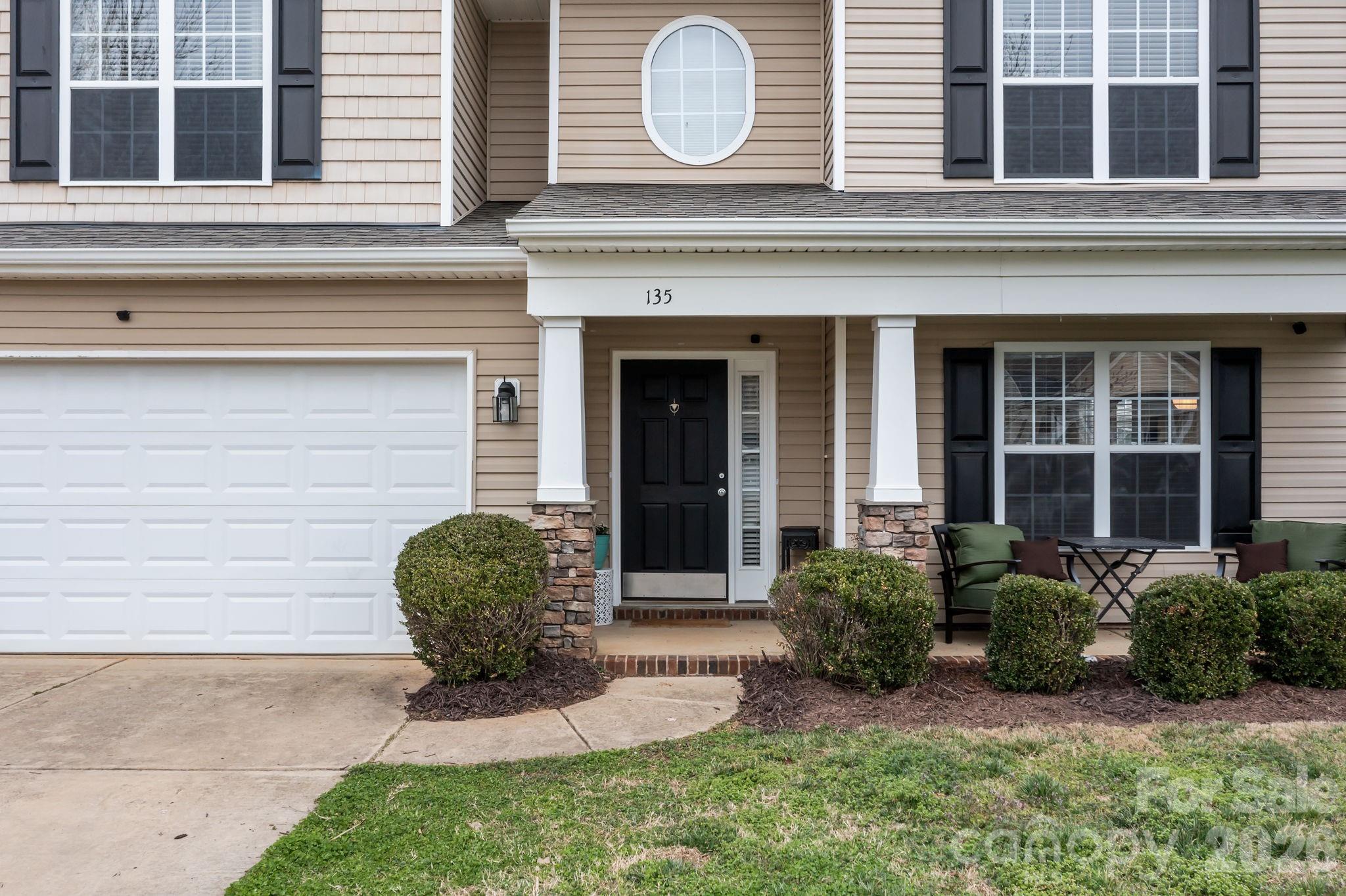135 Spring Meadows Drive Lincolnton, NC 28092 - Photo 2 of 33