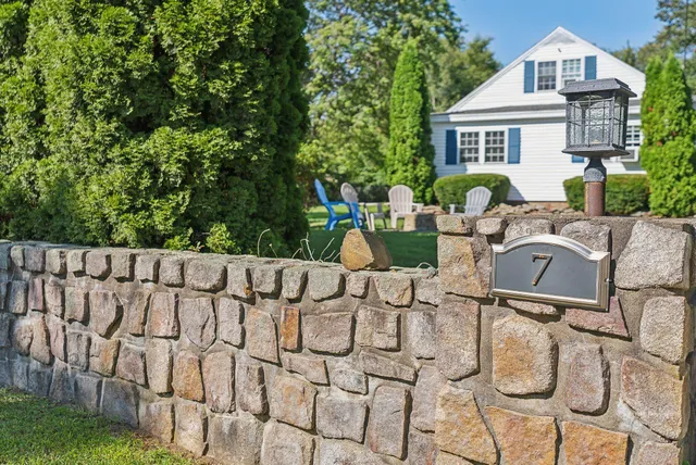 $995,000 | 7 Cappy's Lane, York, ME 03909