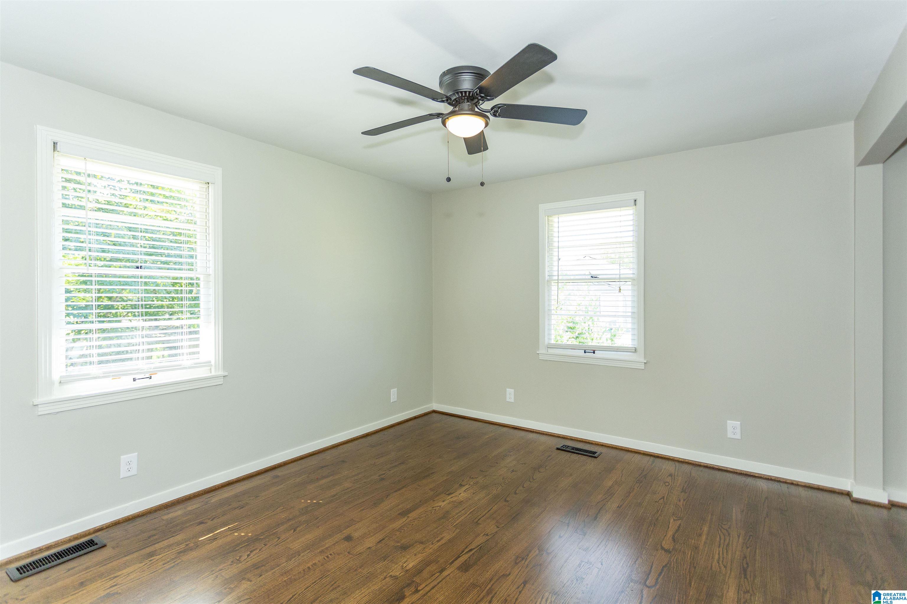 101 5th Place Pleasant Grove, AL 35127 - Photo 18 of 33