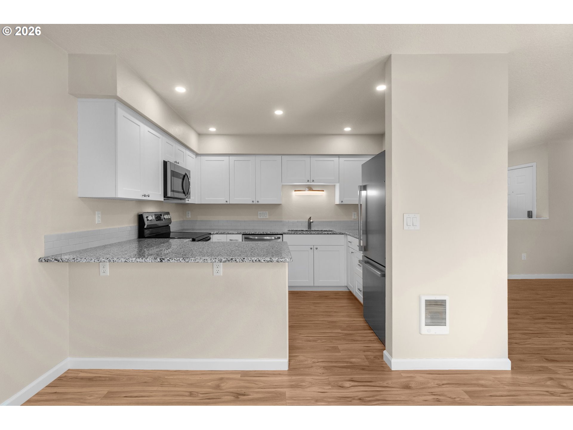 10660 Southwest Davies Road, Unit 40 Beaverton, OR 97008 - Photo 18 of 45