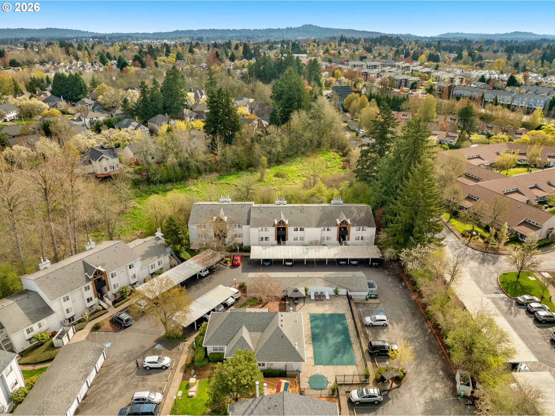 10660 Southwest Davies Road, Unit 40 Beaverton, OR 97008 - Photo 36 of 45