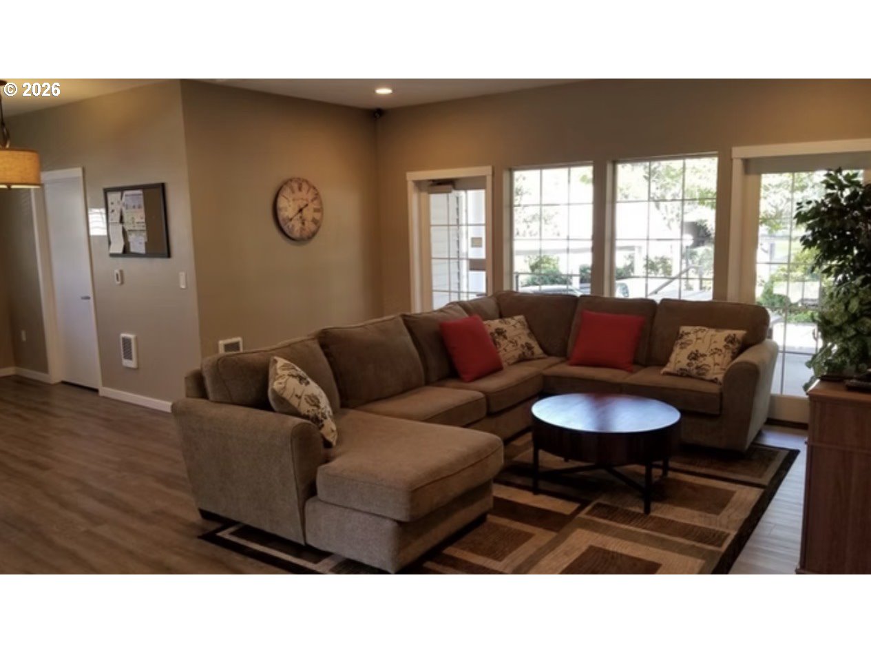 10660 Southwest Davies Road, Unit 40 Beaverton, OR 97008 - Photo 41 of 45 Community Club House