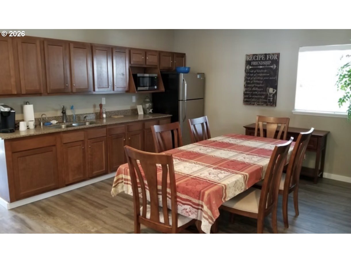 10660 Southwest Davies Road, Unit 40 Beaverton, OR 97008 - Photo 43 of 45 Community Club House