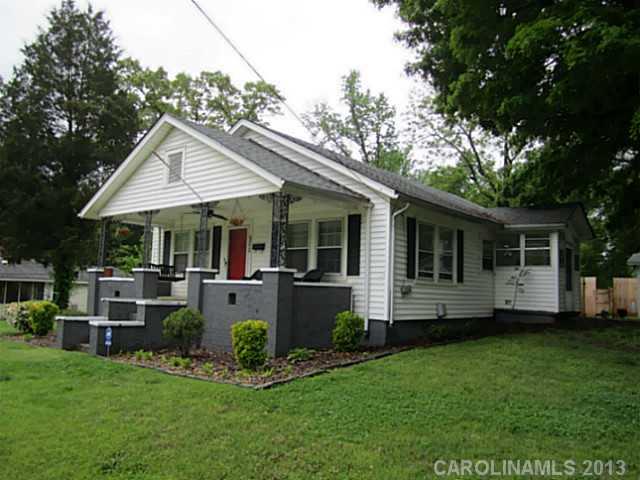 200 Tuckaseege Road Mount Holly, NC 28120 - Photo 2 of 16 Gallery Image 2
