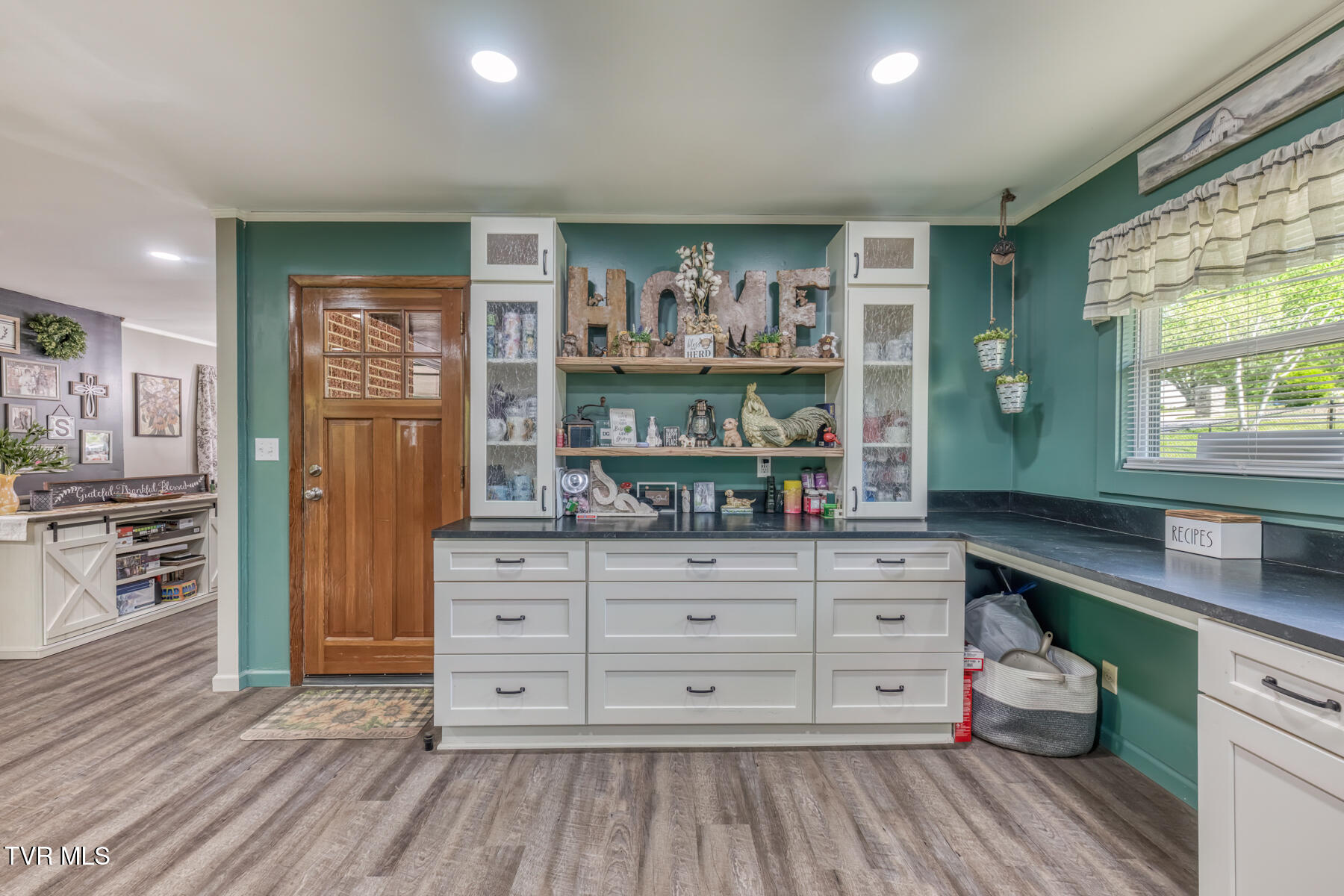 4728 Edens View Road Kingsport, TN 37664 - Photo 11 of 48 4728 Edens View Rd-11