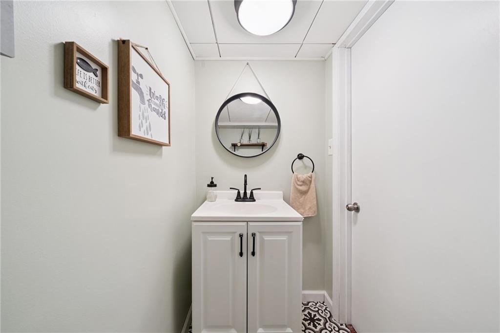 1842 Haymaker Road Monroeville, PA 15146 - Photo 19 of 23 Gallery Image 19