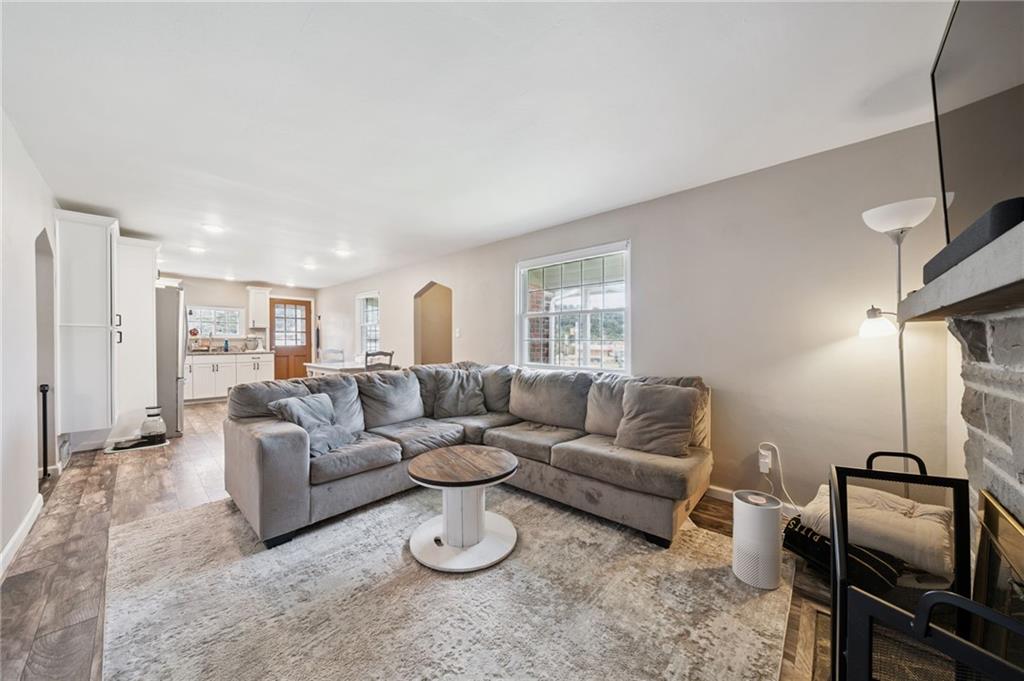 1842 Haymaker Road Monroeville, PA 15146 - Photo 7 of 23 Gallery Image 7
