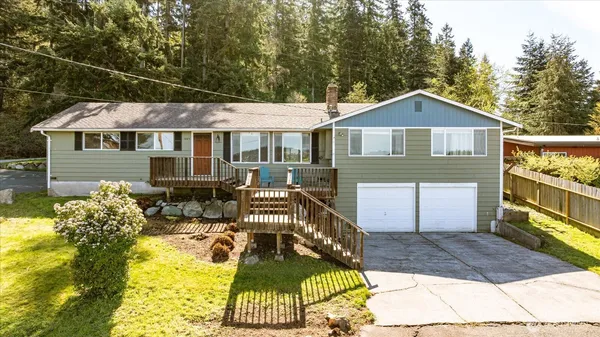 $575,000 | 5443 Pleasant View Lane, Freeland, WA 98249