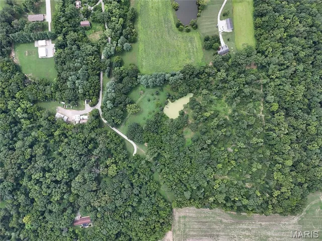 $206,615 | 0 Hug Cemetery Road, Pocahontas, IL 62275