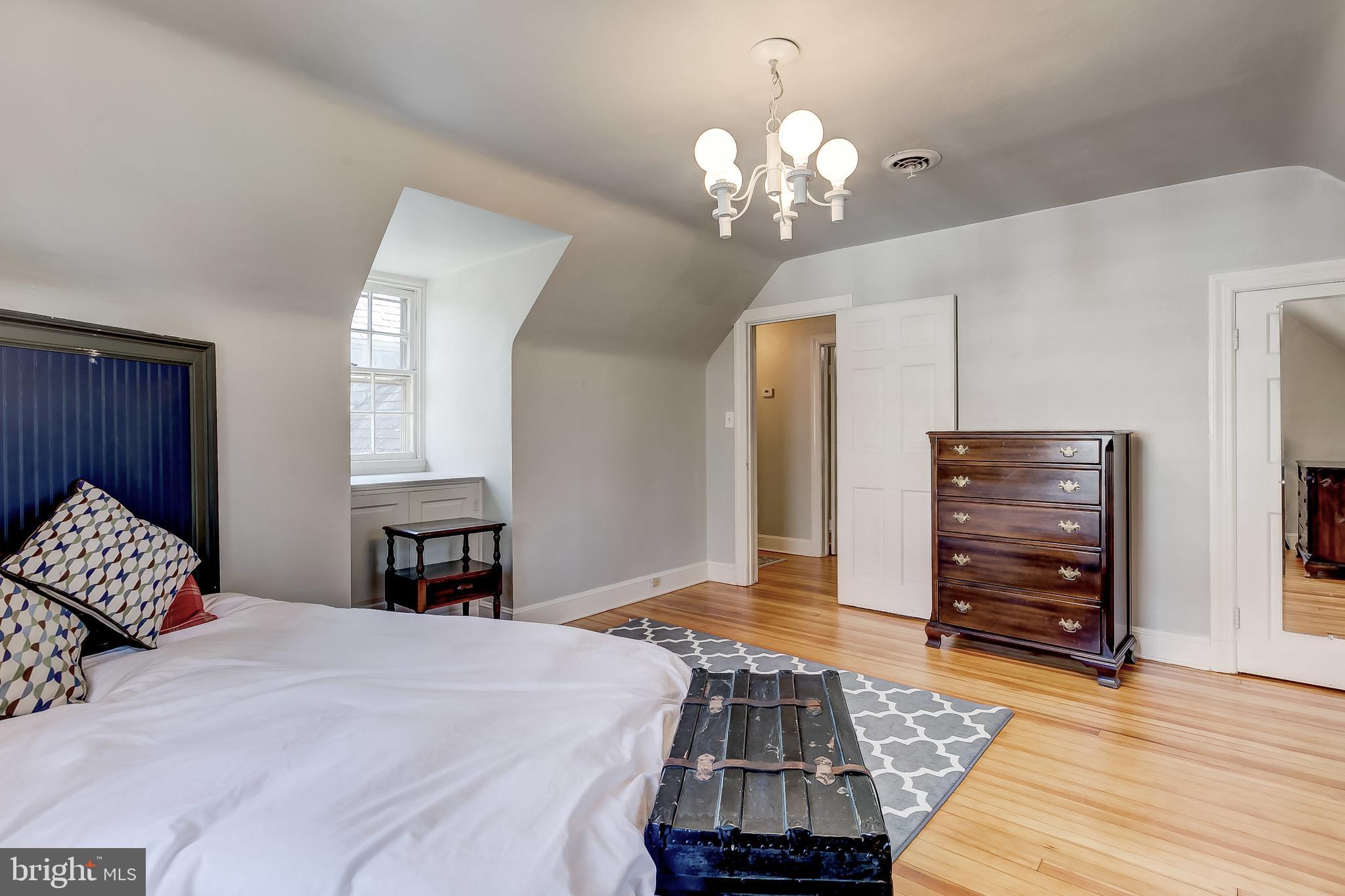 505 Nottingham Road Baltimore, MD 21229 - Photo 19 of 36 Gallery Image 19