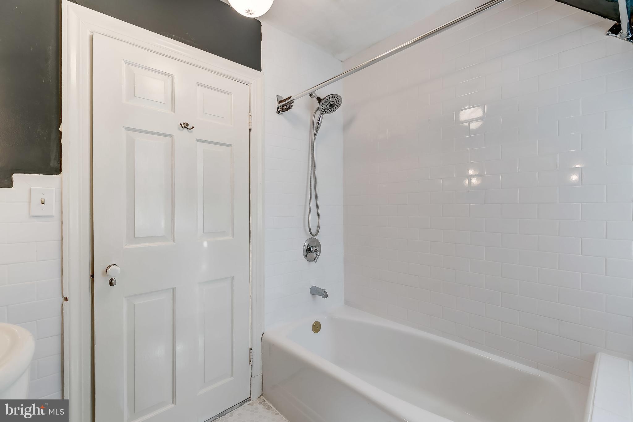 505 Nottingham Road Baltimore, MD 21229 - Photo 25 of 36 Gallery Image 25