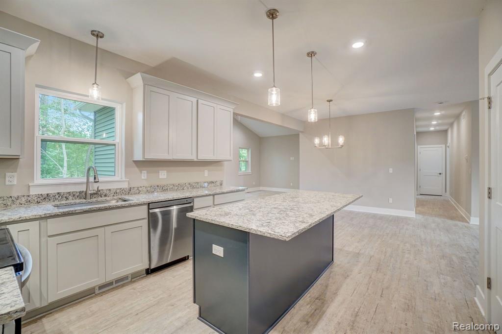 8866 Gregory Ridge Road Gregory, MI 48137 - Photo 11 of 39