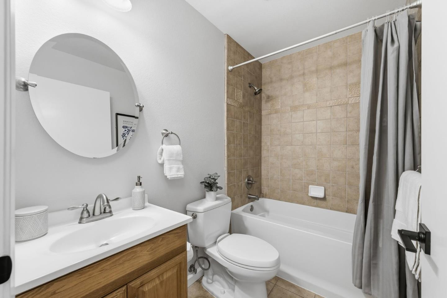 905 West Middlefield Road, Unit 971 Mountain View, CA 94043 - Photo 14 of 29