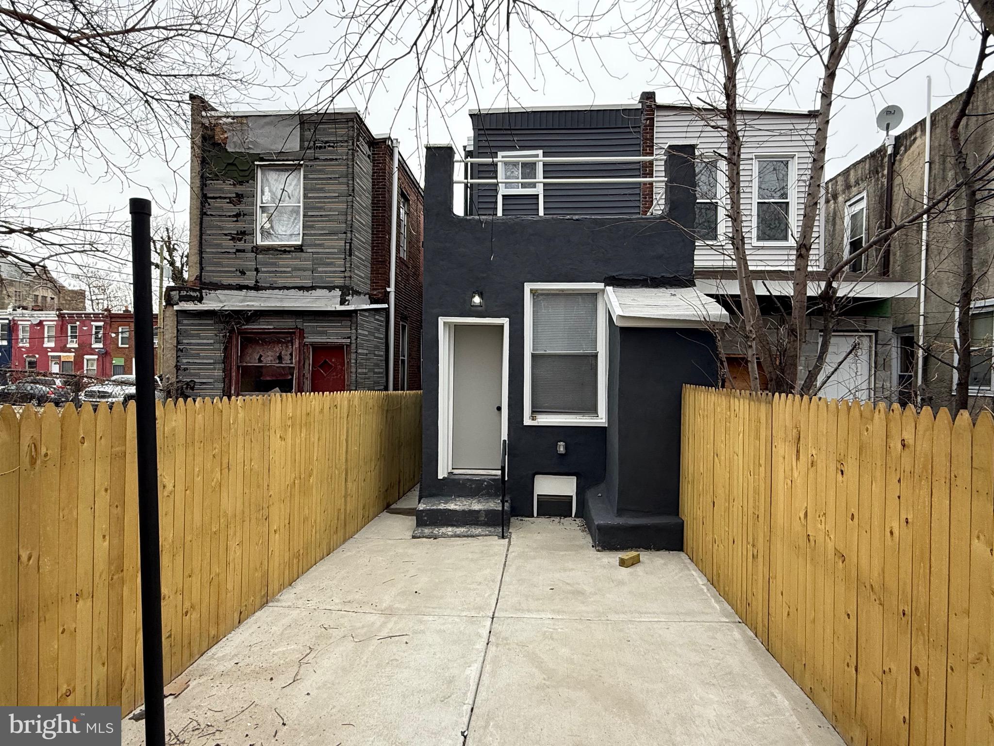 2122 West Toronto Street Philadelphia, PA 19132 - Photo 111 of 112 BACKYARD VIEW FACING HOUSE