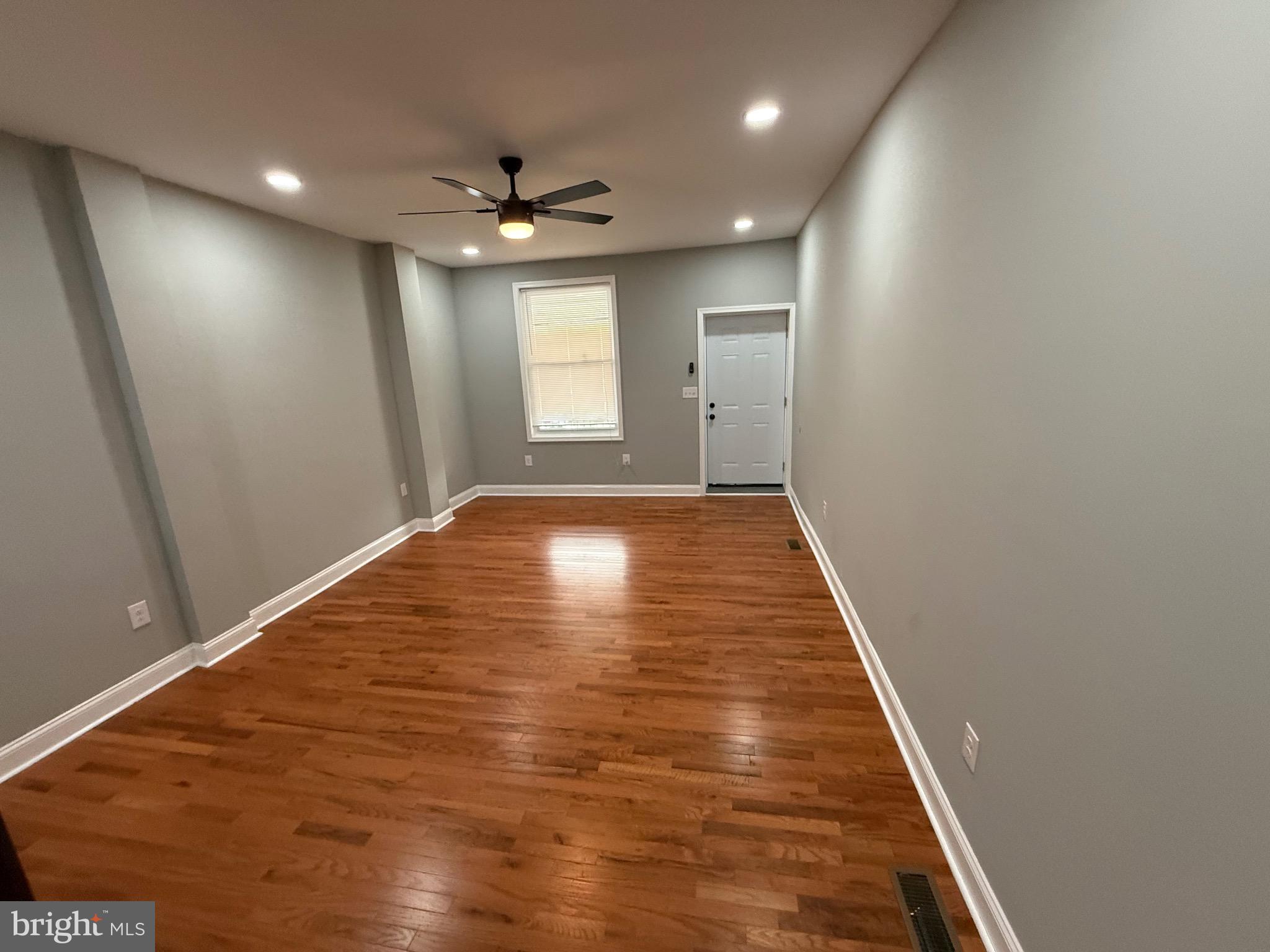 2122 West Toronto Street Philadelphia, PA 19132 - Photo 6 of 112 LIVING ROOM FACING THE FRONT DOOR VIEW