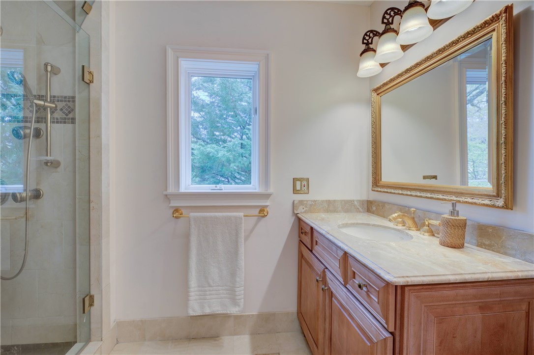 23 Pinetop Road Barrington, RI 02806 - Photo 34 of 47