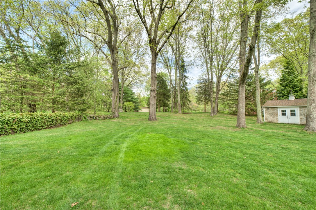 23 Pinetop Road Barrington, RI 02806 - Photo 44 of 47