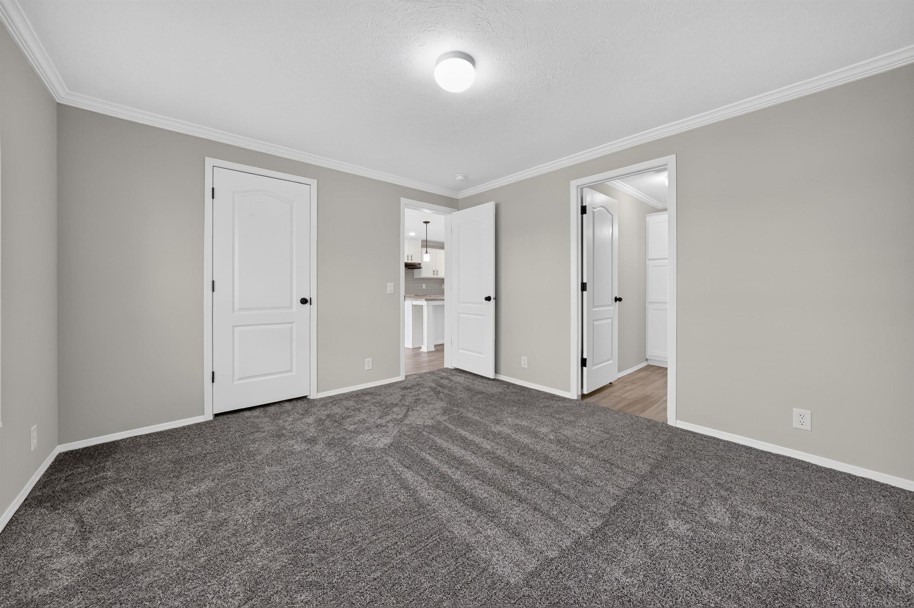 180 Riviera Drive Lapeer, MI 48446 - Photo 11 of 19 50212178-ac113901-e139-4464-93a5-82c173a737d2.JPG