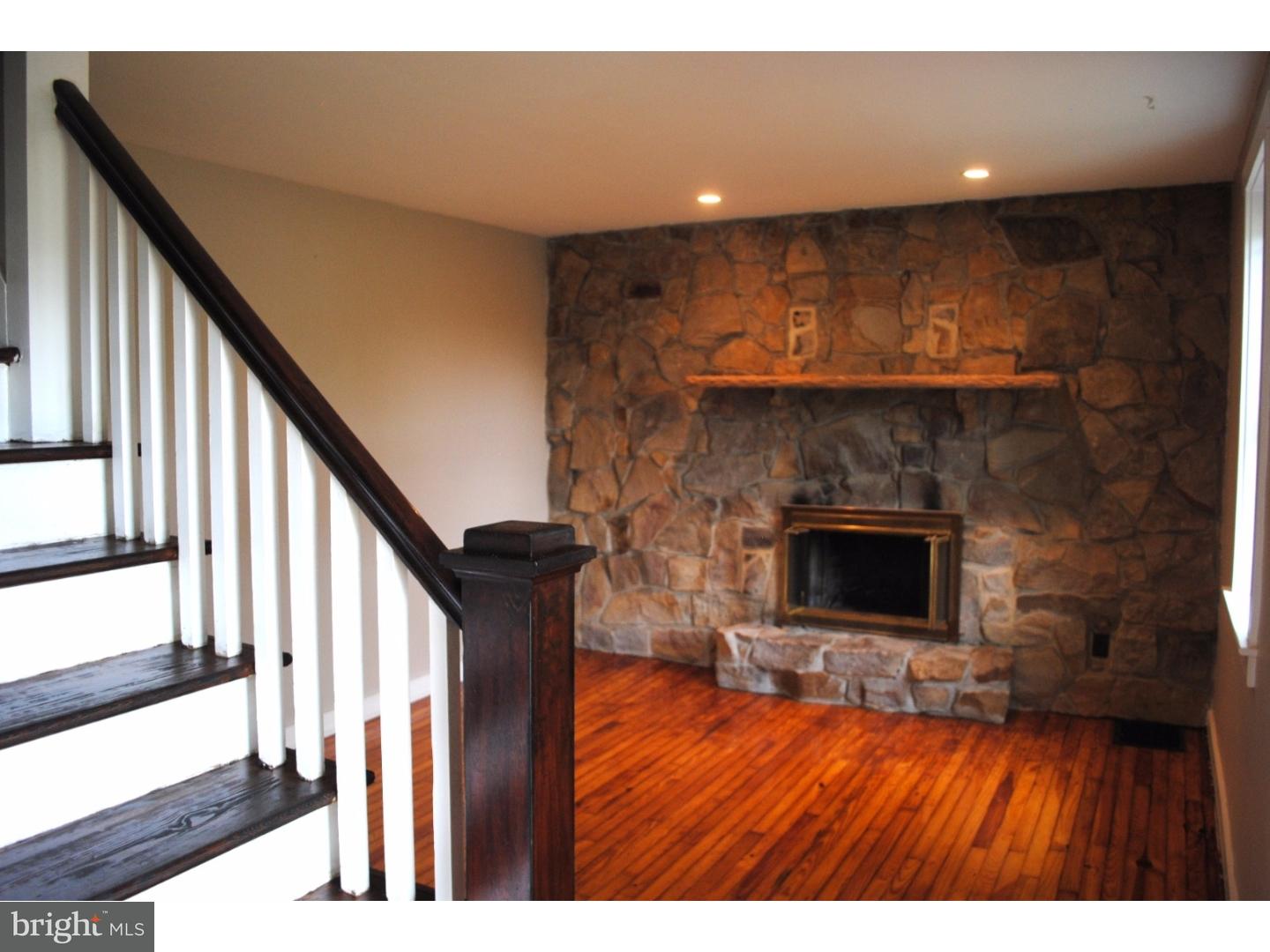 808 Rising Sun Road Telford, PA 18969 - Photo 9 of 21