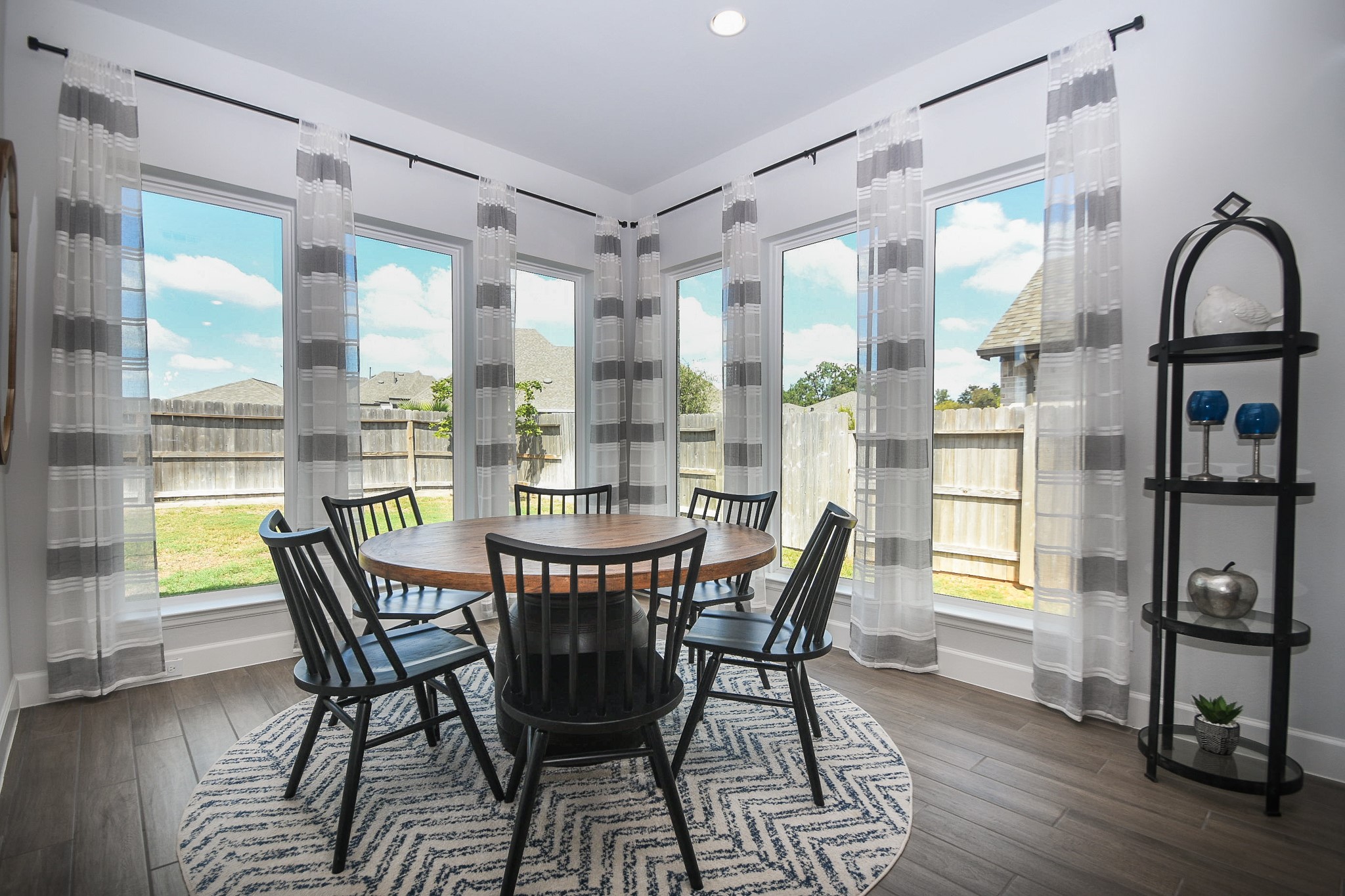 30314 Brook Point Fulshear, TX 77441 - Photo 12 of 38 Spacious breakfast nook with patio access