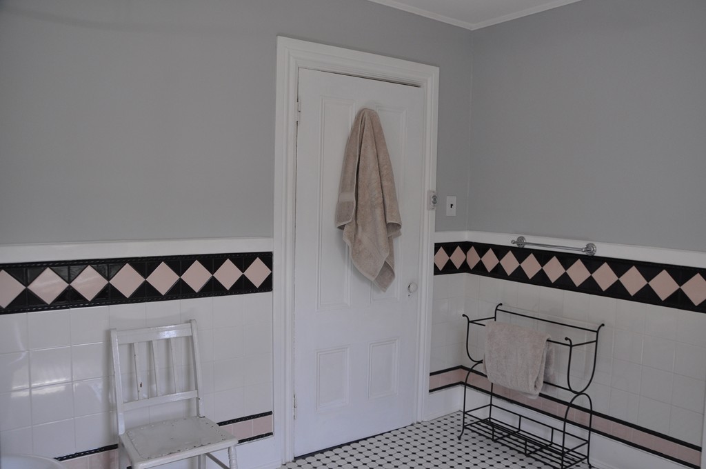 21 Oak Street Clinton, MA 01510 - Photo 15 of 29