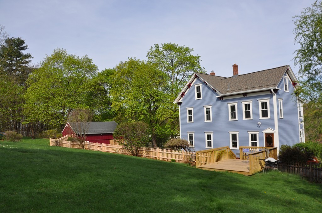 21 Oak Street Clinton, MA 01510 - Photo 20 of 29
