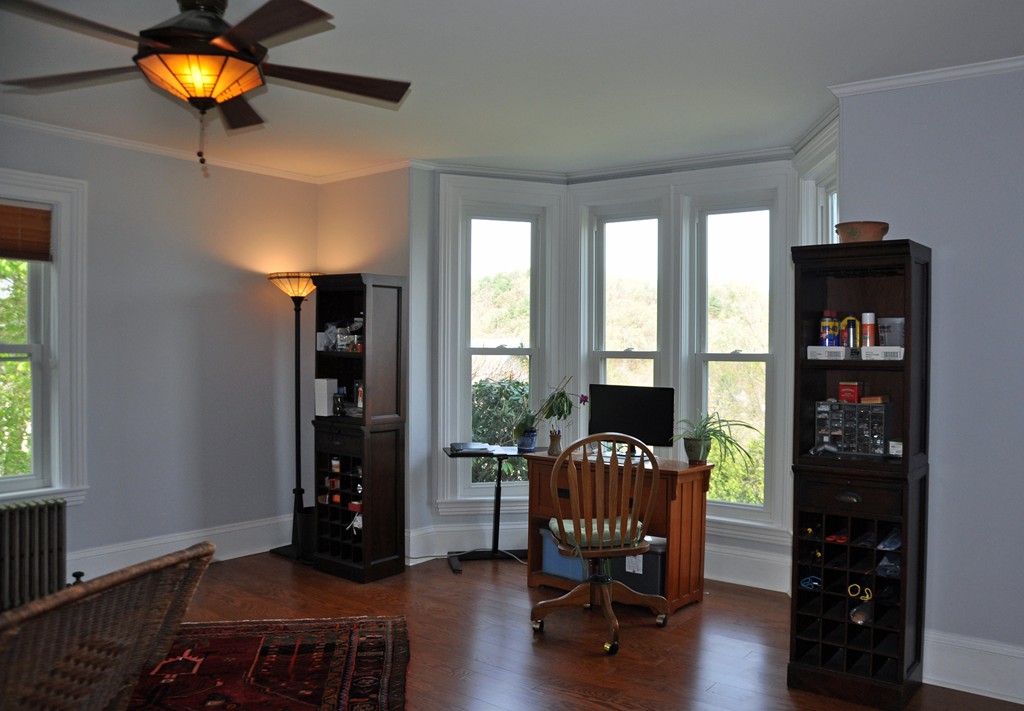 21 Oak Street Clinton, MA 01510 - Photo 6 of 29