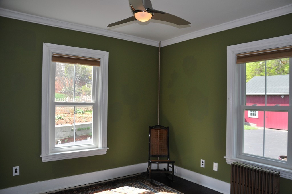 21 Oak Street Clinton, MA 01510 - Photo 9 of 29