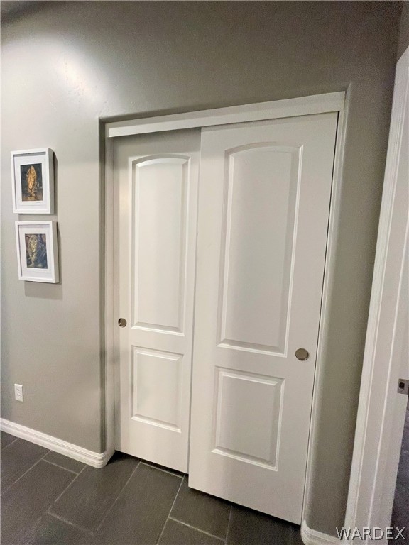 3605 North Kenneth Road Kingman, AZ 86409 - Photo 25 of 28 a view of closet area