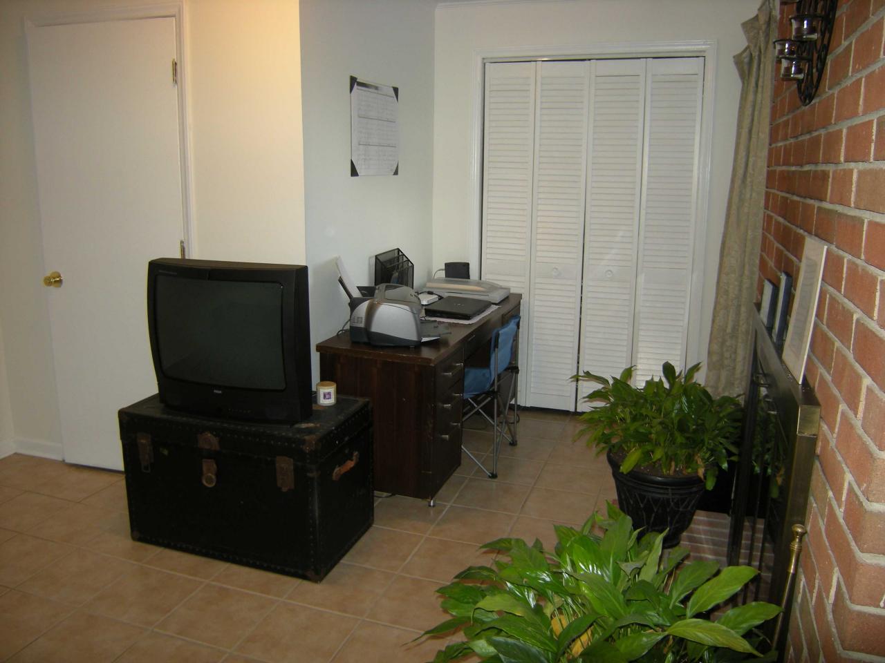 3090 Woodway Road Roanoke, VA 24014 - Photo 14 of 18 LL Office Area
