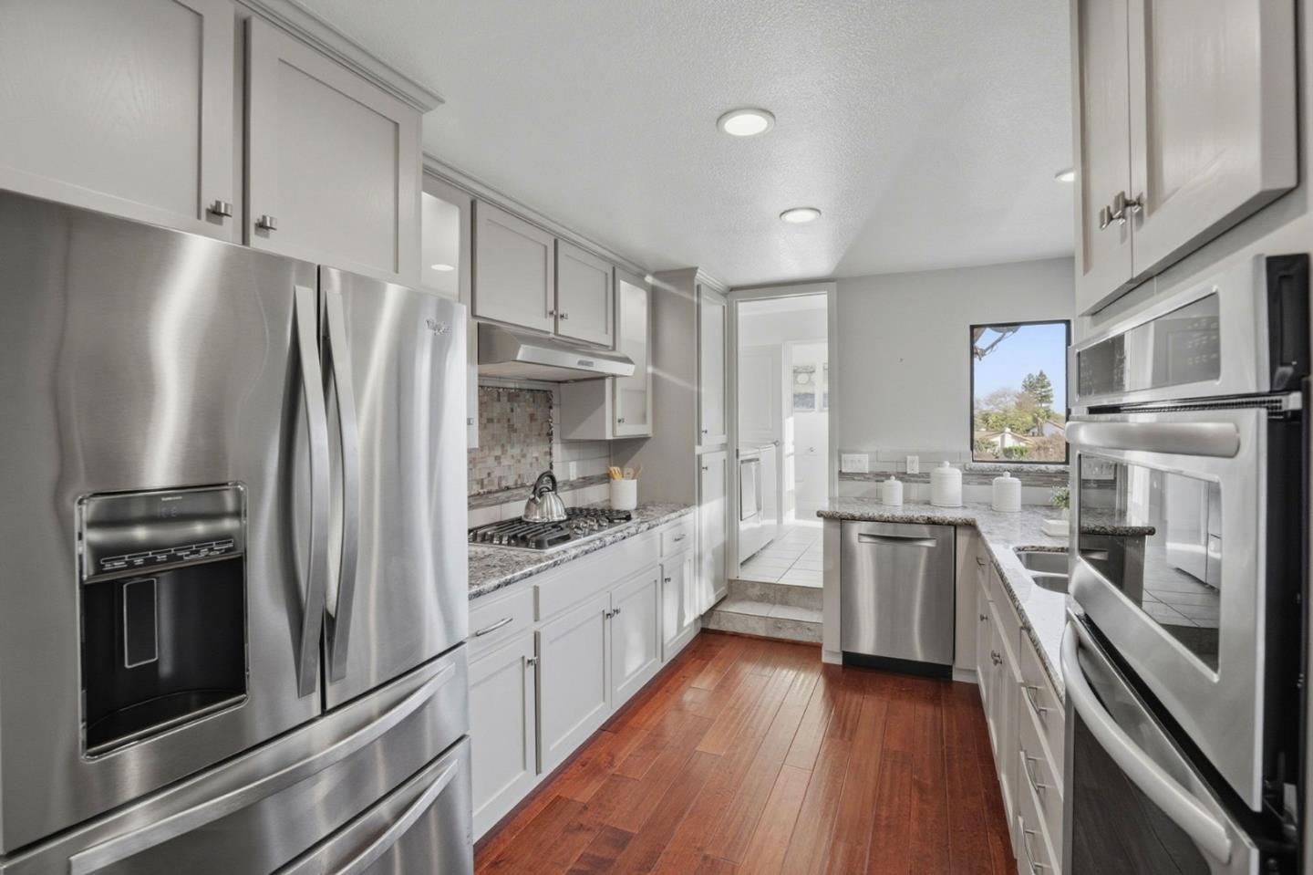 1610 Calabrese Way Gilroy, CA 95020 - Photo 12 of 47