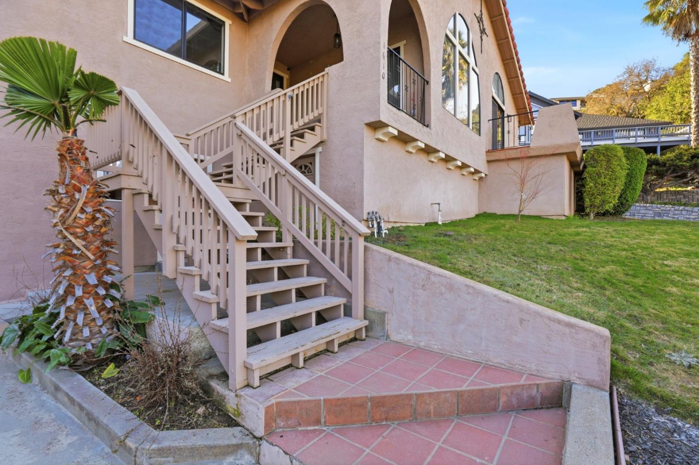 1610 Calabrese Way Gilroy, CA 95020 - Photo 4 of 47