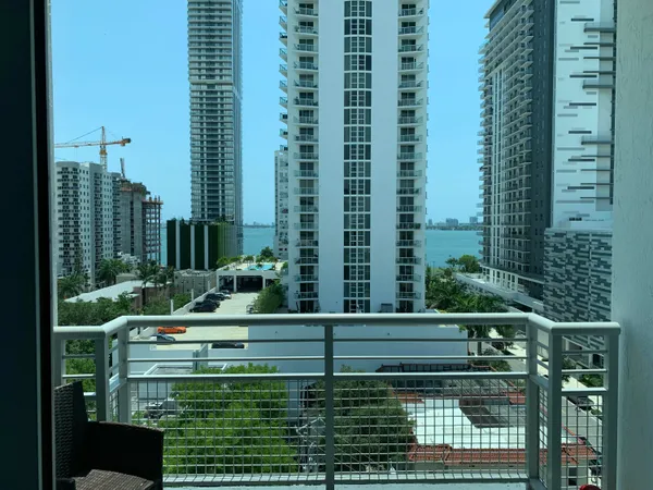 $370,000 | 2200 Northeast 4th Avenue, Unit 805, Miami, FL 33137