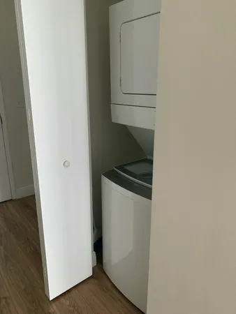 $370,000 | 2200 Northeast 4th Avenue, Unit 805, Miami, FL 33137