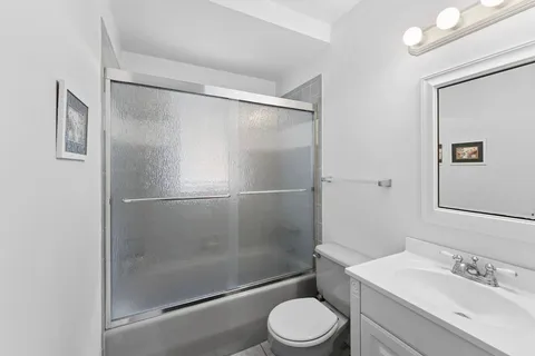 $2,600,000 | 33 Agnew Avenue, Montauk, NY 11954