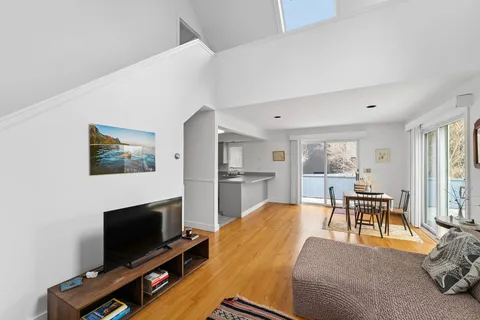 $2,600,000 | 33 Agnew Avenue, Montauk, NY 11954