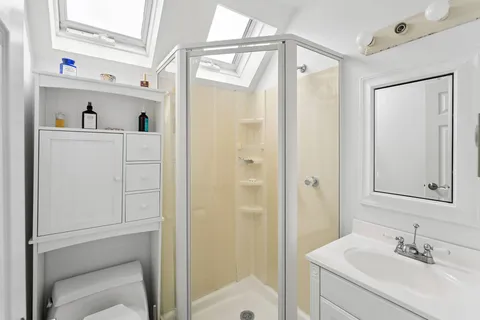 $2,600,000 | 33 Agnew Avenue, Montauk, NY 11954