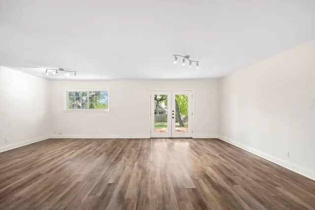 $2,499 | 2904 Northeast Drive, Austin, TX 78723