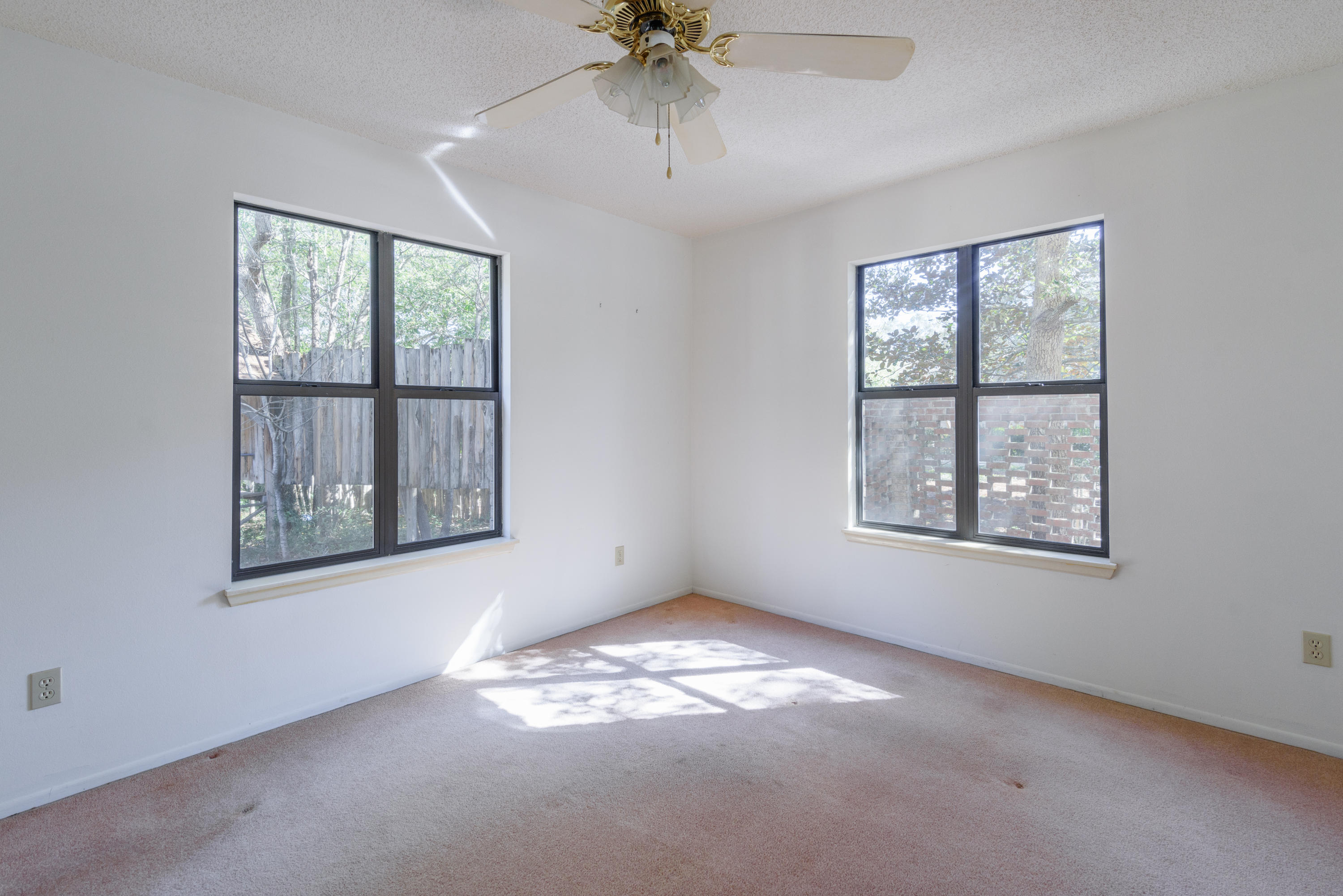 103 Mooney Road Northeast Fort Walton Beach, FL 32547 - Photo 14 of 53 Gallery Image 14